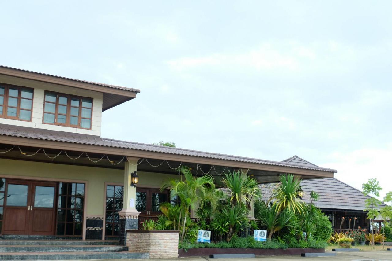 Northstar Hotel & Resort Ban Mae Kon Esterno foto