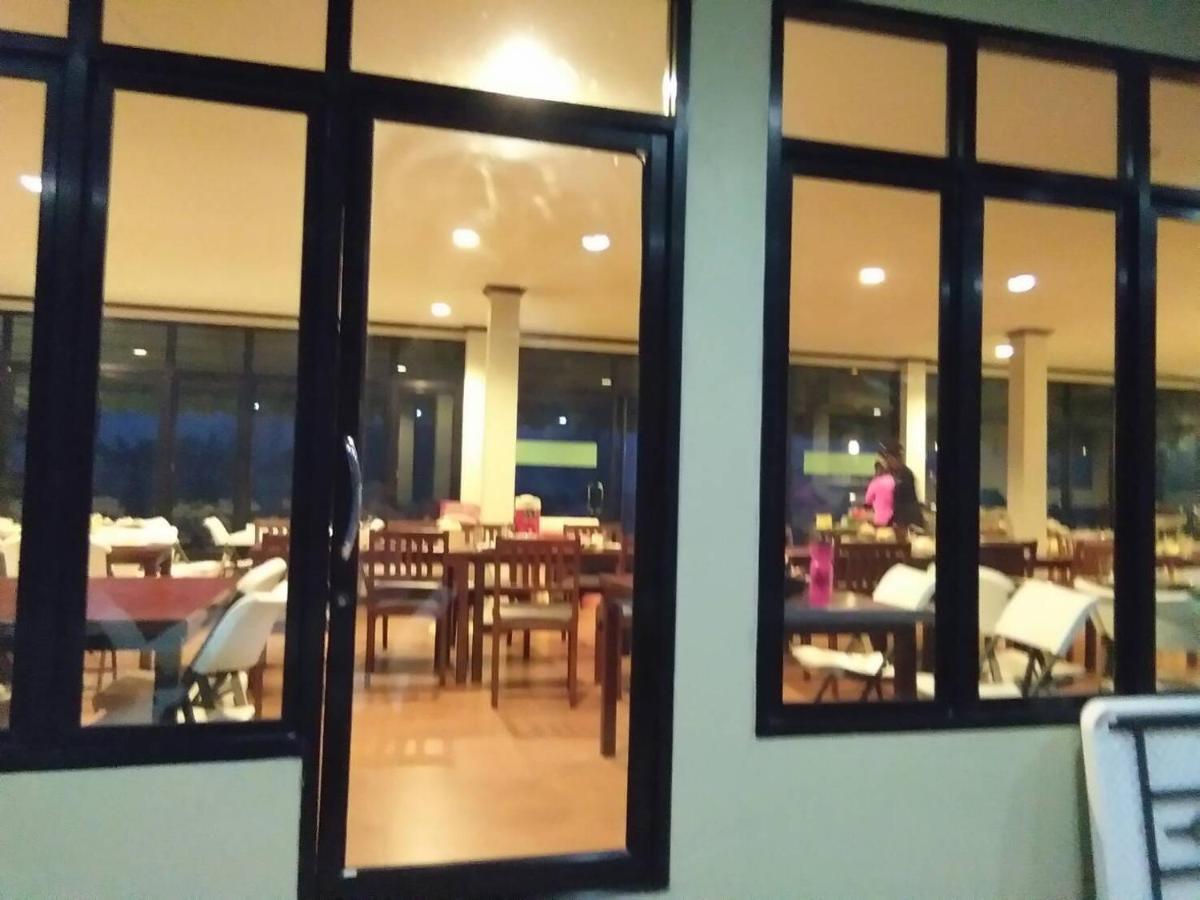 Northstar Hotel & Resort Ban Mae Kon Esterno foto