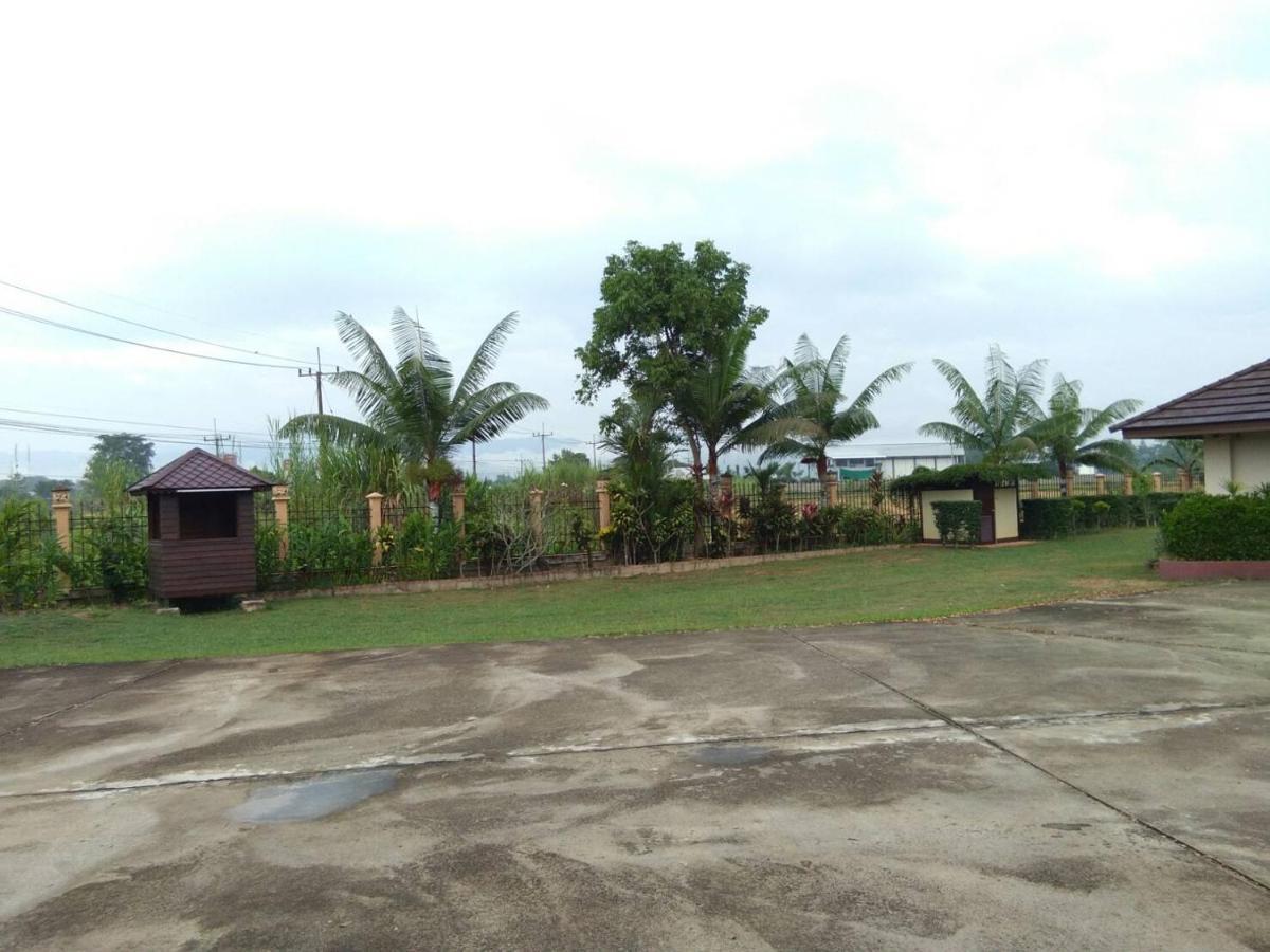 Northstar Hotel & Resort Ban Mae Kon Esterno foto